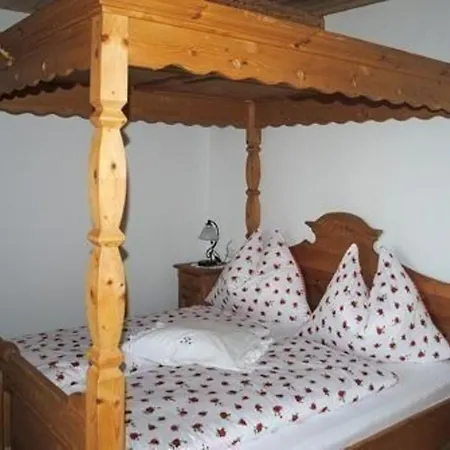 Almhuette Helmut Dischgerbrent In Sankt Margarethen Holiday home