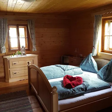 Almhuette Helmut Dischgerbrent In Sankt Margarethen Holiday home *